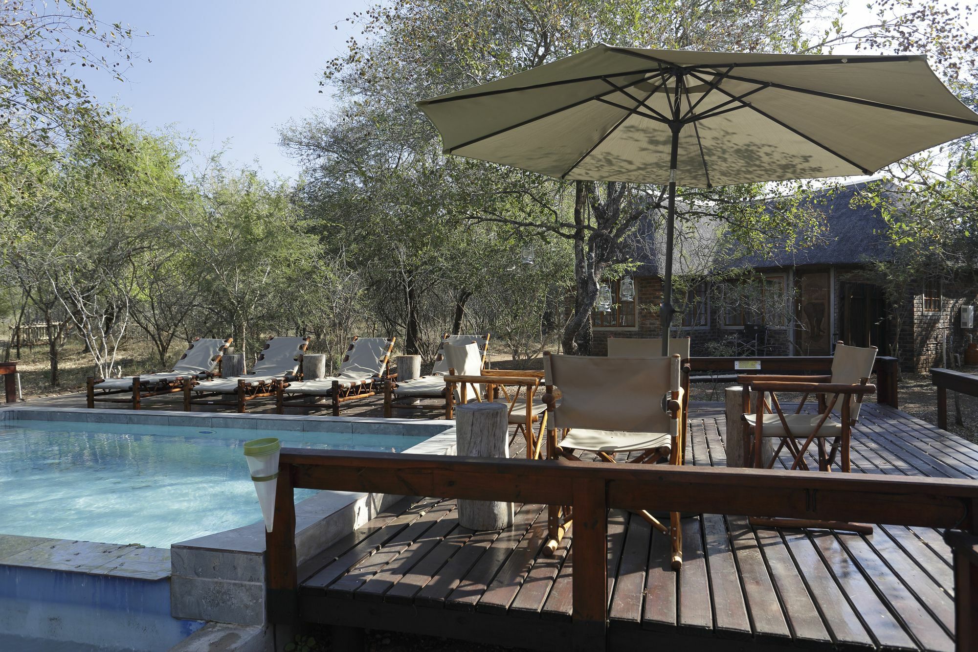 Tusk Bush Lodge Marloth Park Exterior photo